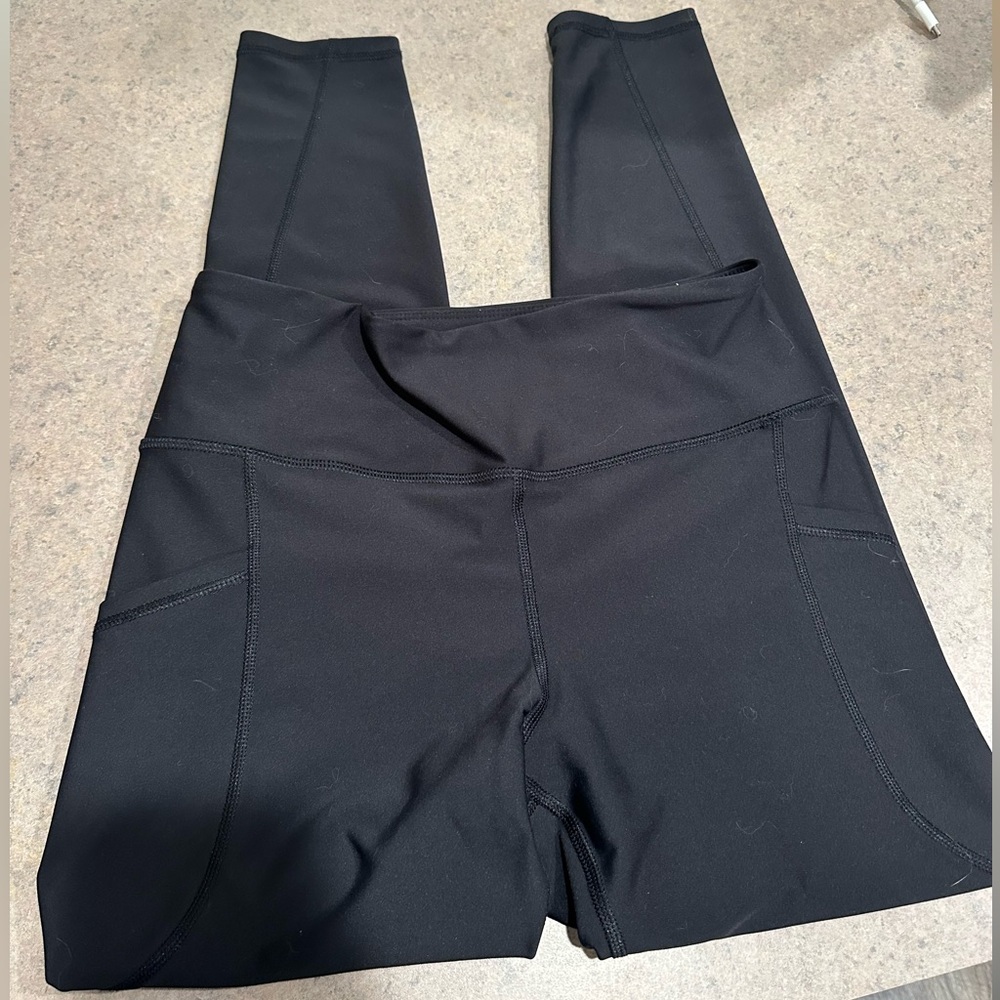 Old Navy Black Active Leggings with Pockets